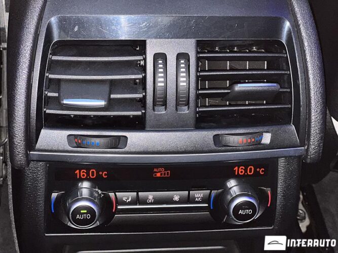 BMW X5 3.5i 58 interauto-car