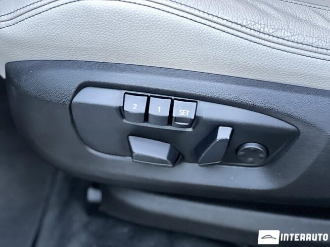 BMW X5 3.5i 57 interauto-car