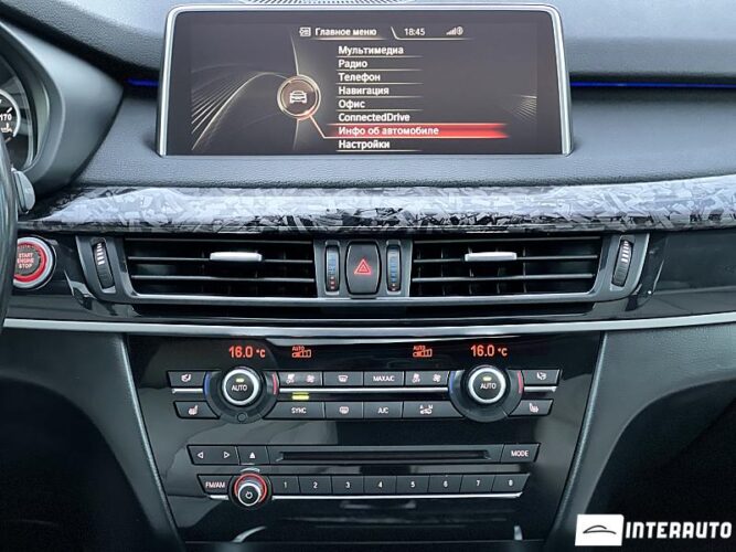 BMW X5 3.5i 51 interauto-car