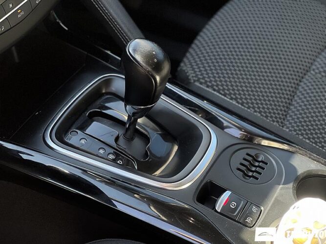 Renault Kadjar 37 interauto-car