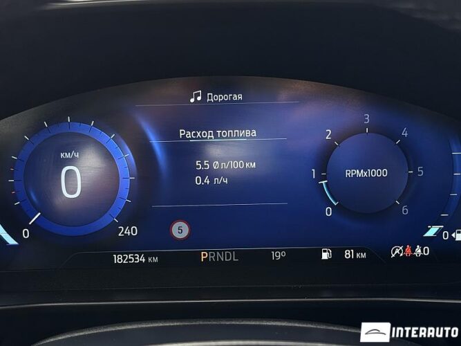 Ford Focus 39 interauto-car