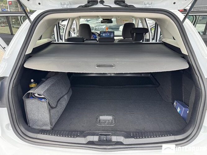 Ford Focus 51 interauto-car