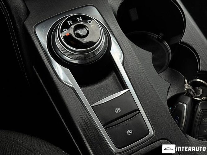 Ford Focus 43 interauto-car