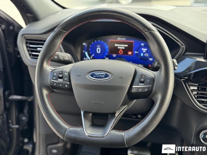 Ford Kuga 44 interauto-car