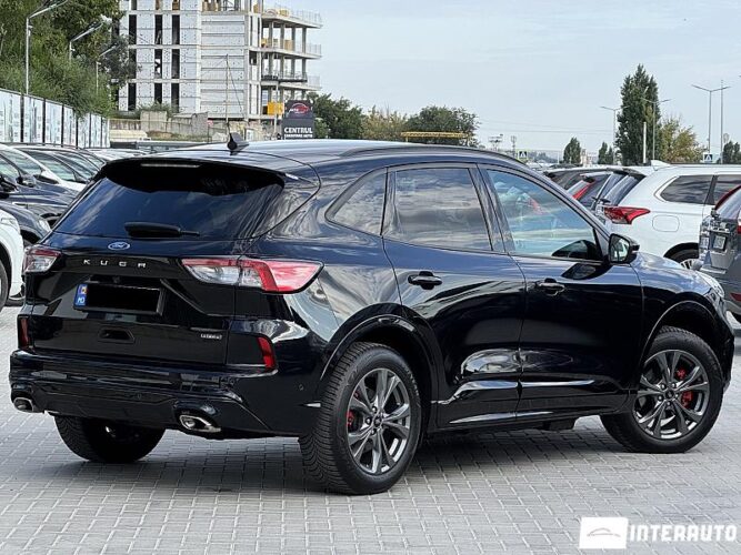 Ford Kuga 40 interauto-car