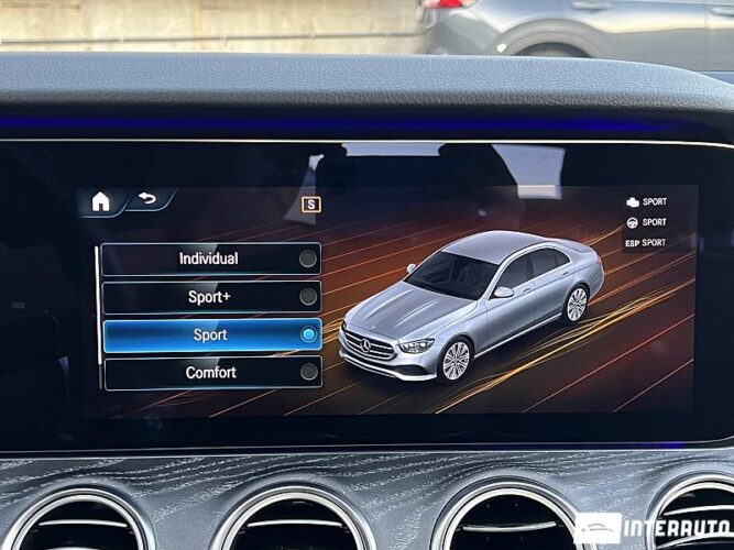 Mercedes E 350 44 interauto-car