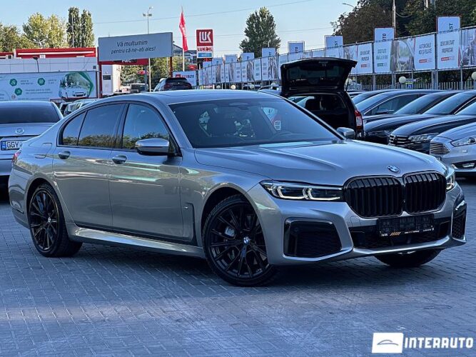 BMW 745e 44 interauto-car