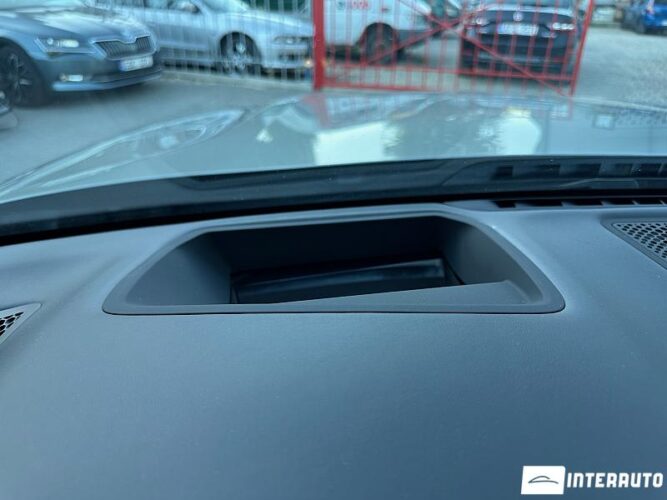 BMW 745e 54 interauto-car