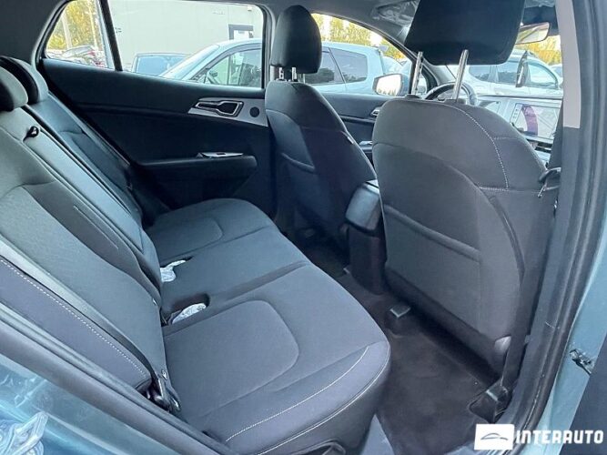 Kia Sportage 40 interauto-car