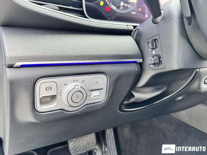 Mercedes GLE 300d 54 interauto-car