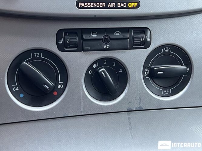 Volkswagen Passat 42 interauto-car