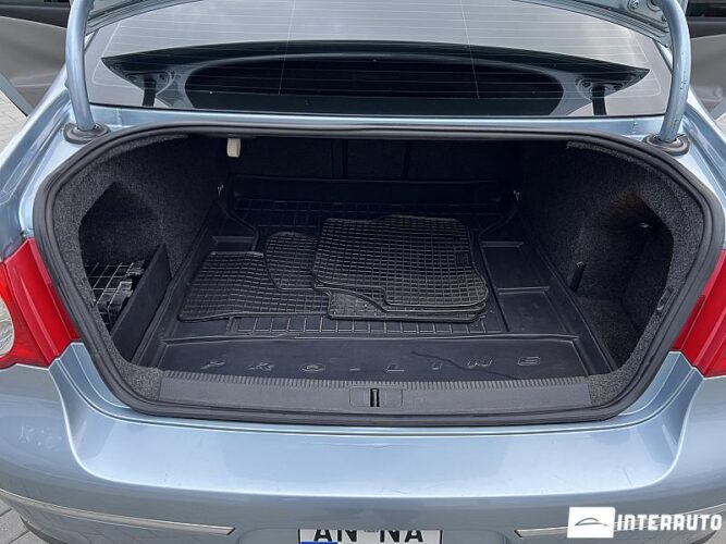 Volkswagen Passat 51 interauto-car