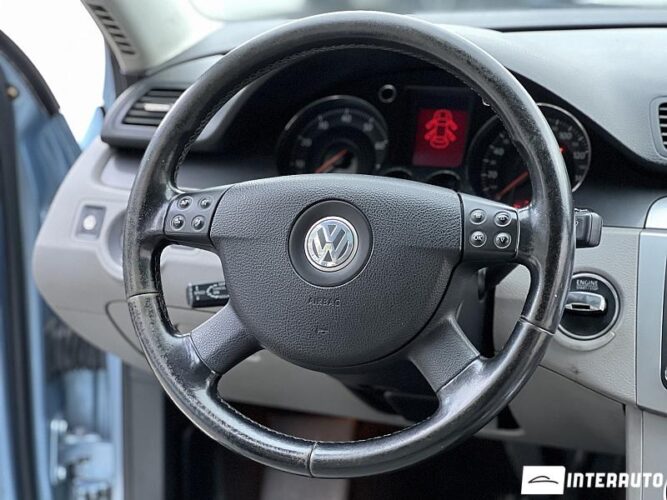 Volkswagen Passat 38 interauto-car