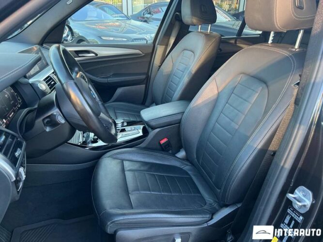 BMW X3 3.0e 46 interauto-car