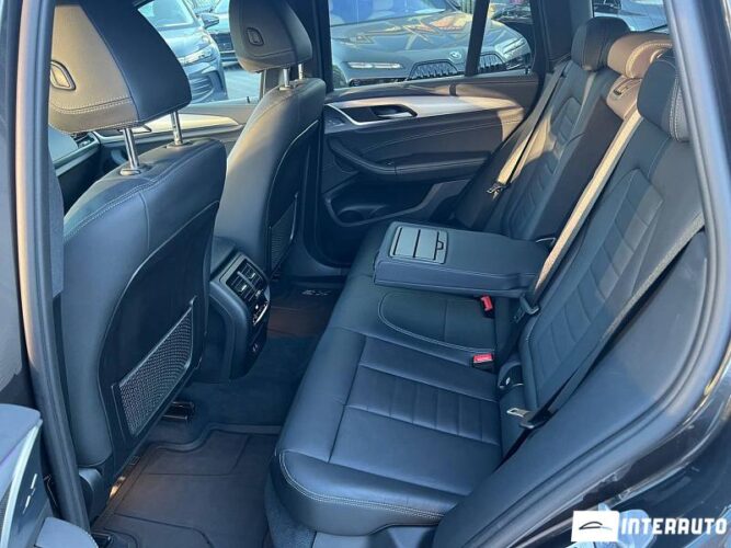 BMW X3 3.0e 63 interauto-car