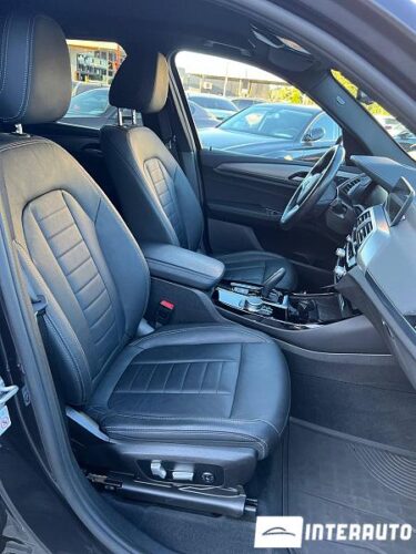 BMW X3 3.0e 47 interauto-car