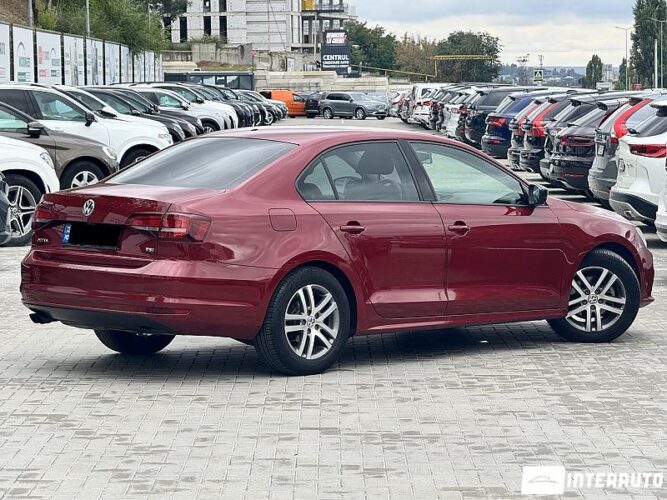 Volkswagen Jetta 33 interauto-car