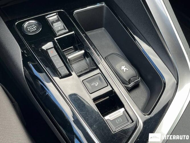 Peugeot 5008 48 interauto-car