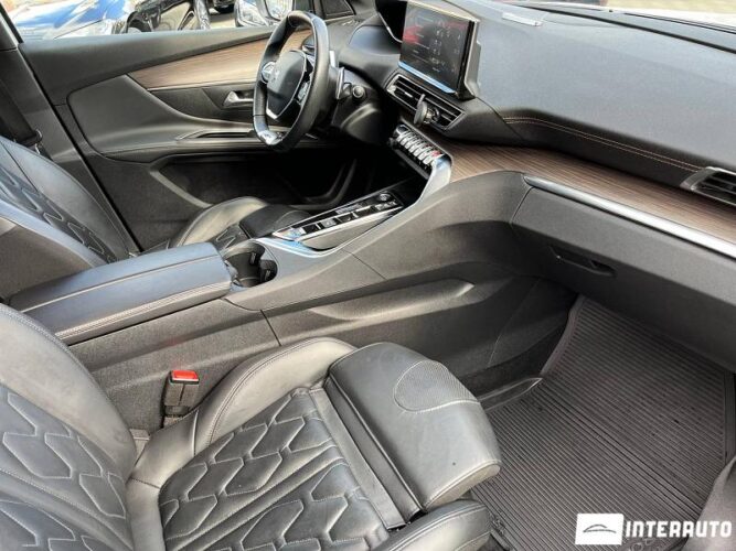 Peugeot 5008 41 interauto-car