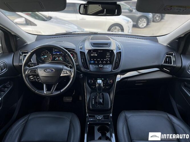 Ford Kuga 39 interauto-car