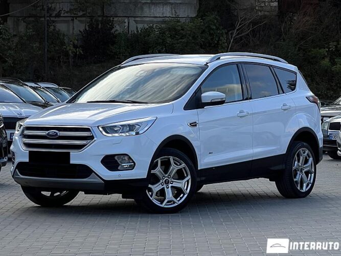Ford Kuga 33 interauto-car