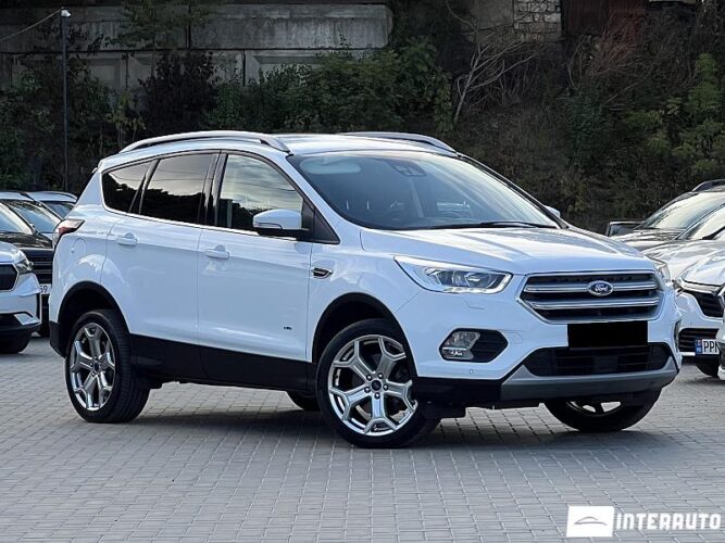 Ford Kuga 31 interauto-car