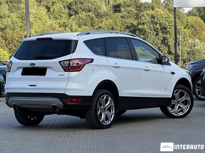 Ford Kuga 34 interauto-car