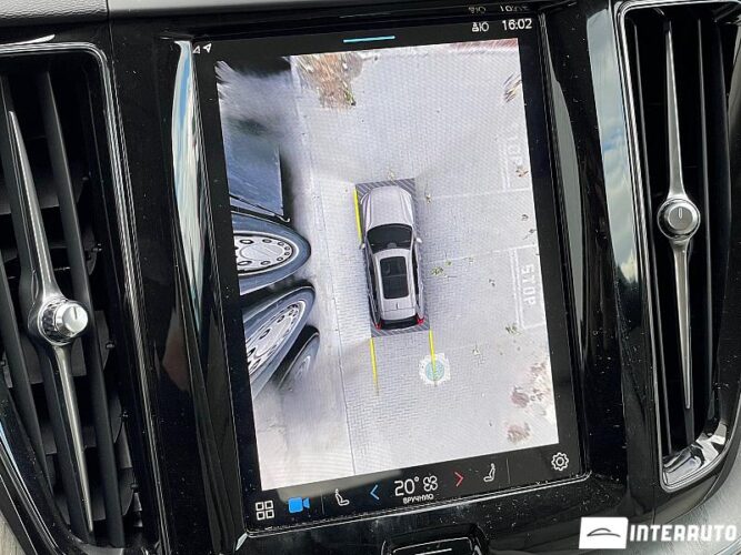 Volvo XC 60 43 interauto-car