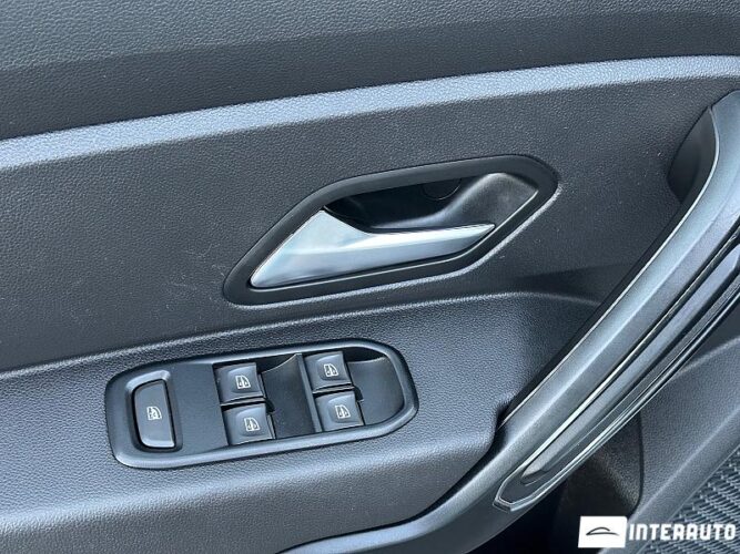 Dacia Duster 47 interauto-car