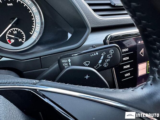 Skoda Superb 45 interauto-car