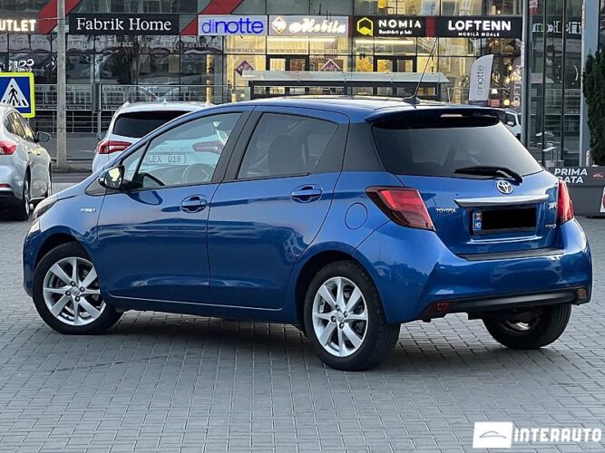Toyota Yaris 34 interauto-car