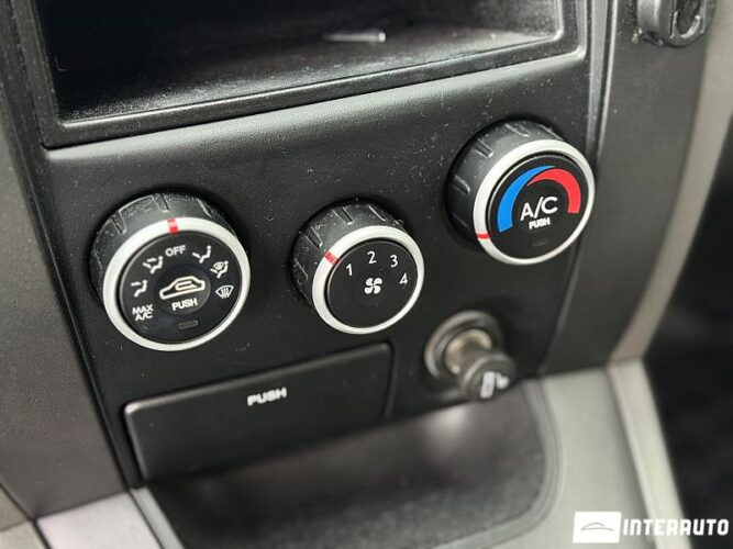 Hyundai Tucson 40 interauto-car