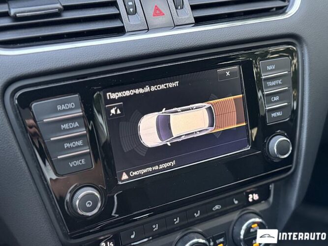 Skoda Octavia 40 interauto-car