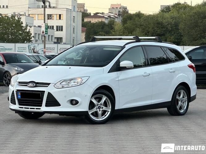 Ford Focus 31 interauto-car