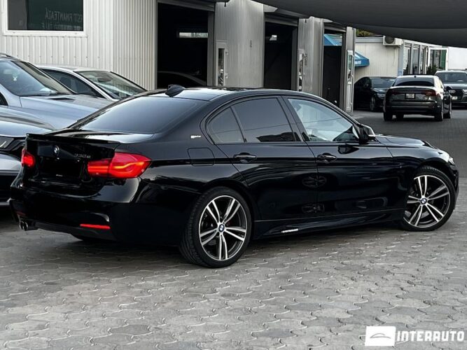 BMW 330E 32 interauto-car