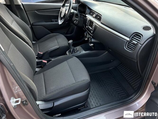 Kia Rio X-Line 44 interauto-car