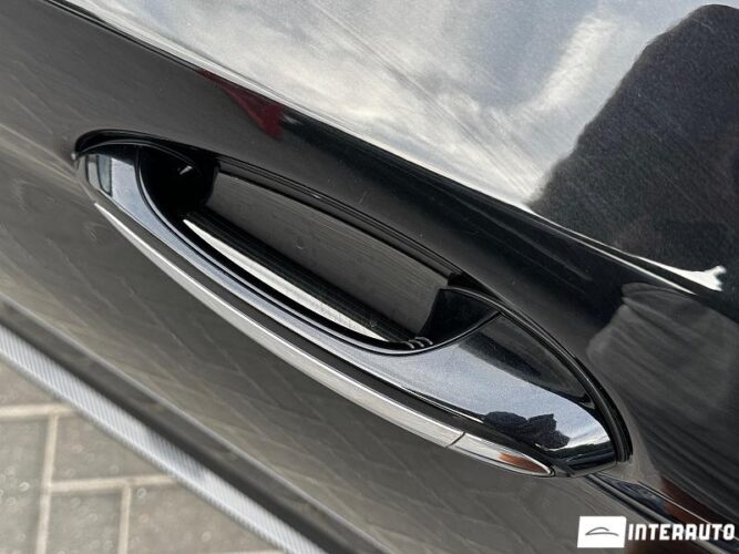 BMW 530e 42 interauto-car