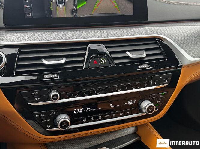 BMW 530e 50 interauto-car