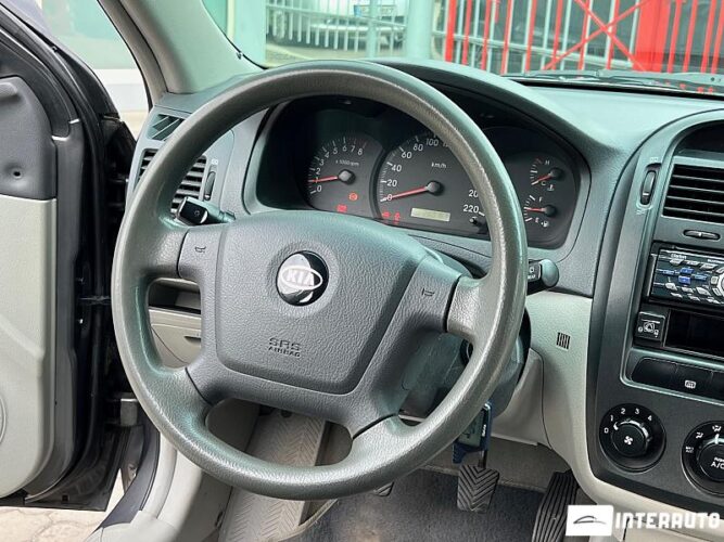 Kia Cerato 31 interauto-car