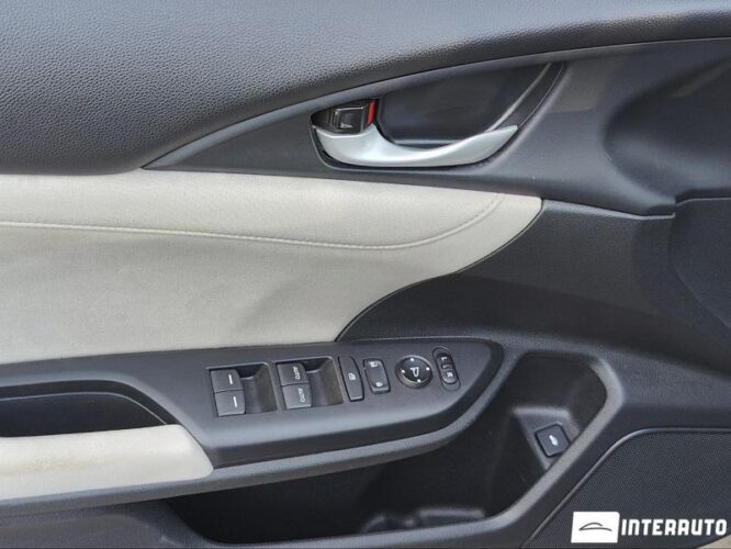 Honda Insight 43 interauto-car