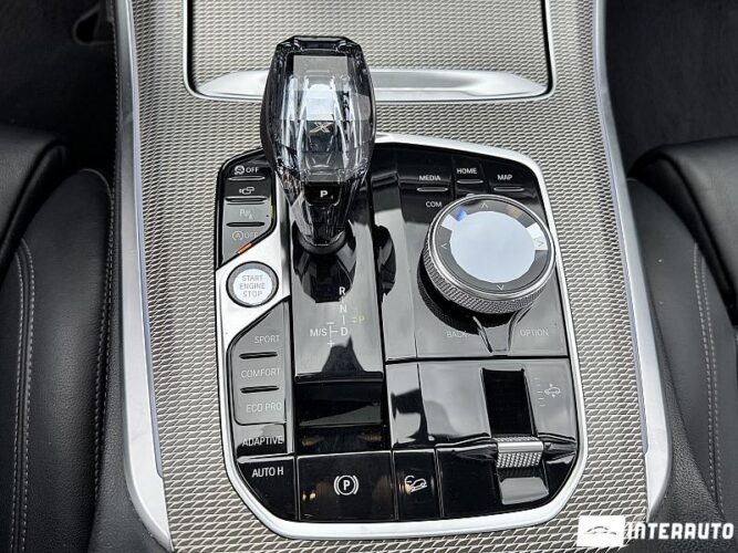 BMW X5 4.0i 56 interauto-car