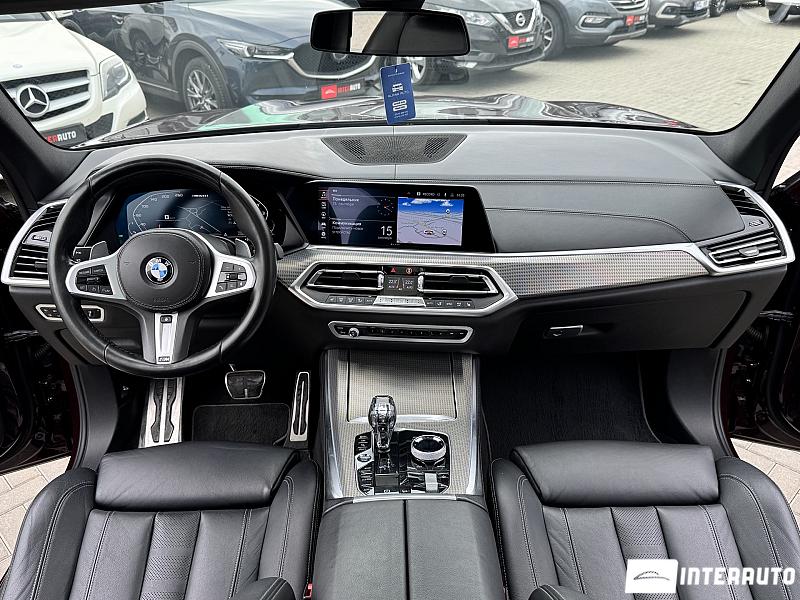 BMW X5 4.0i 18 automobil-interauto