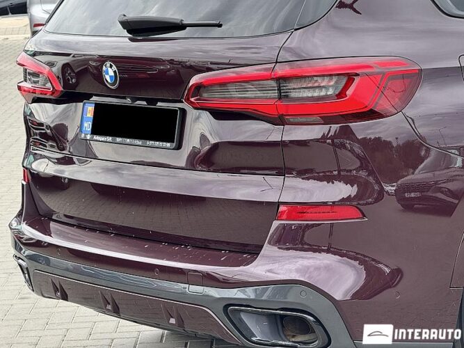 BMW X5 4.0i 47 interauto-car