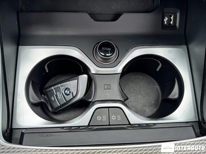 BMW X5 4.0i 55 interauto-car