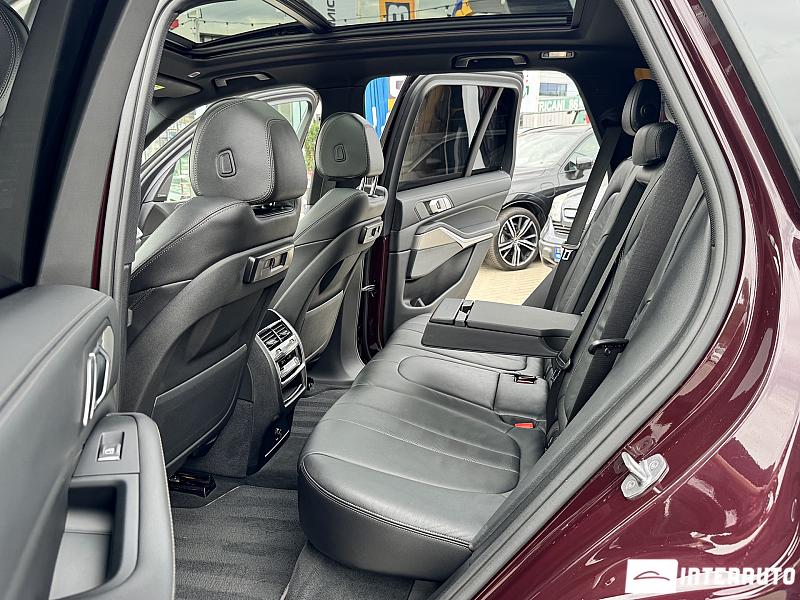 BMW X5 4.0i 26 automobil-interauto