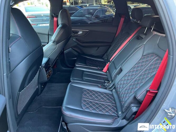 Audi Q7 57 interauto-car