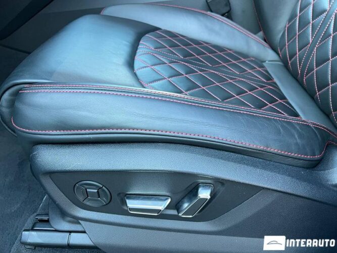 Audi Q7 46 interauto-car