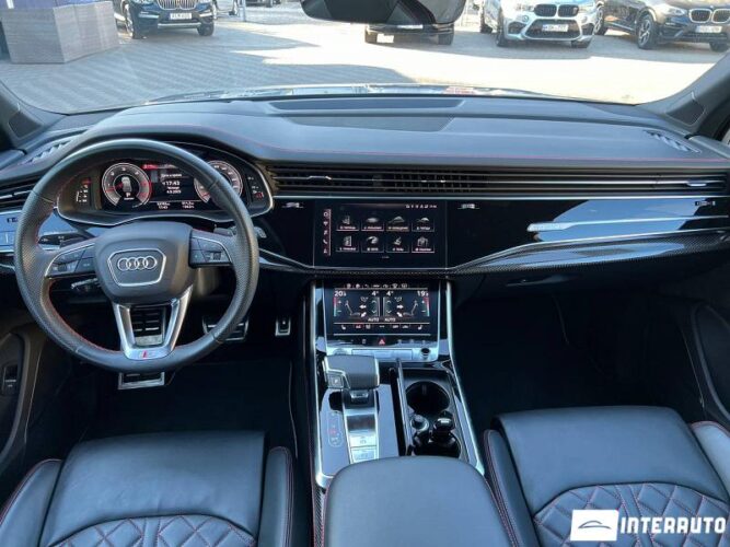 Audi Q7 47 interauto-car