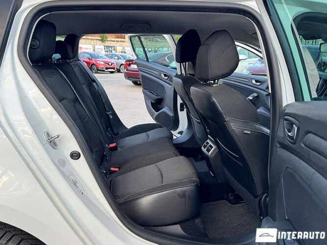 Renault Megane 44 interauto-car