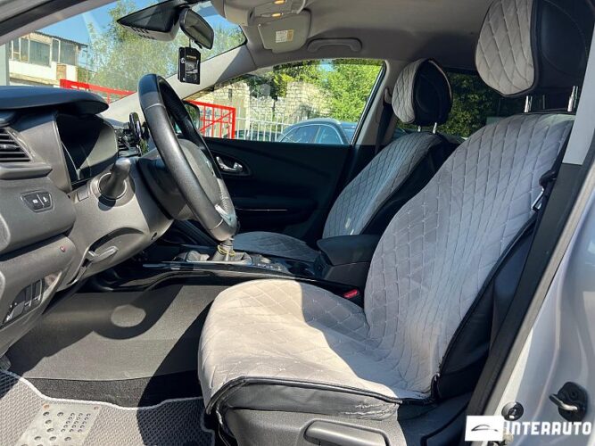 Renault Kadjar 32 interauto-car